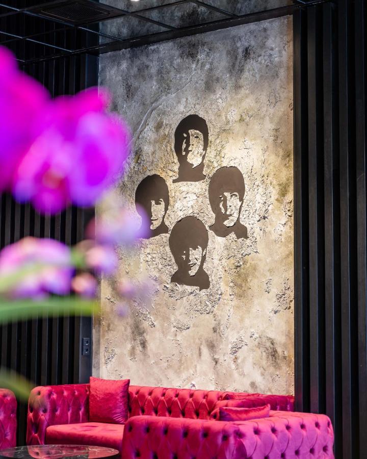 Hotel Am Beatles-Platz Hamburg Exterior photo